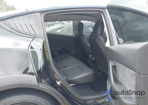 2023 Tesla Model Y Awd/Long Range Dual Motor All-Wheel Drive из США, поврежденный, VIN 7SAYGDEE8PA110476